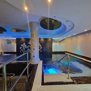Отель Iris, Карловы Вары